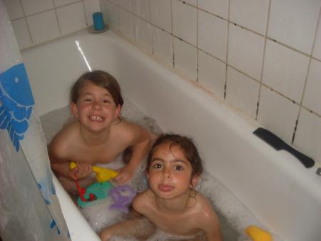 SORAYA ET SA COUSINE